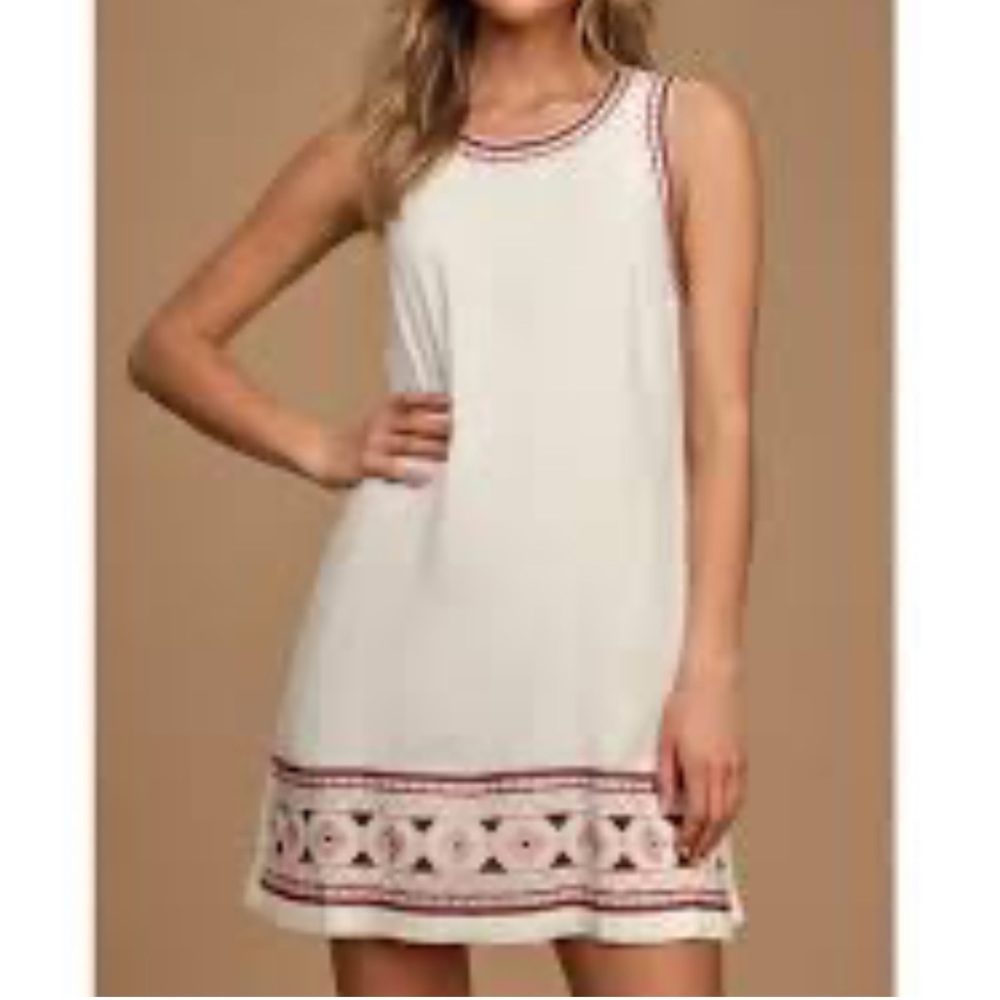 Lulu's White and Red Sleeveless Dress